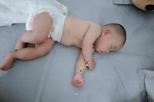 广西宝宝奶量标准